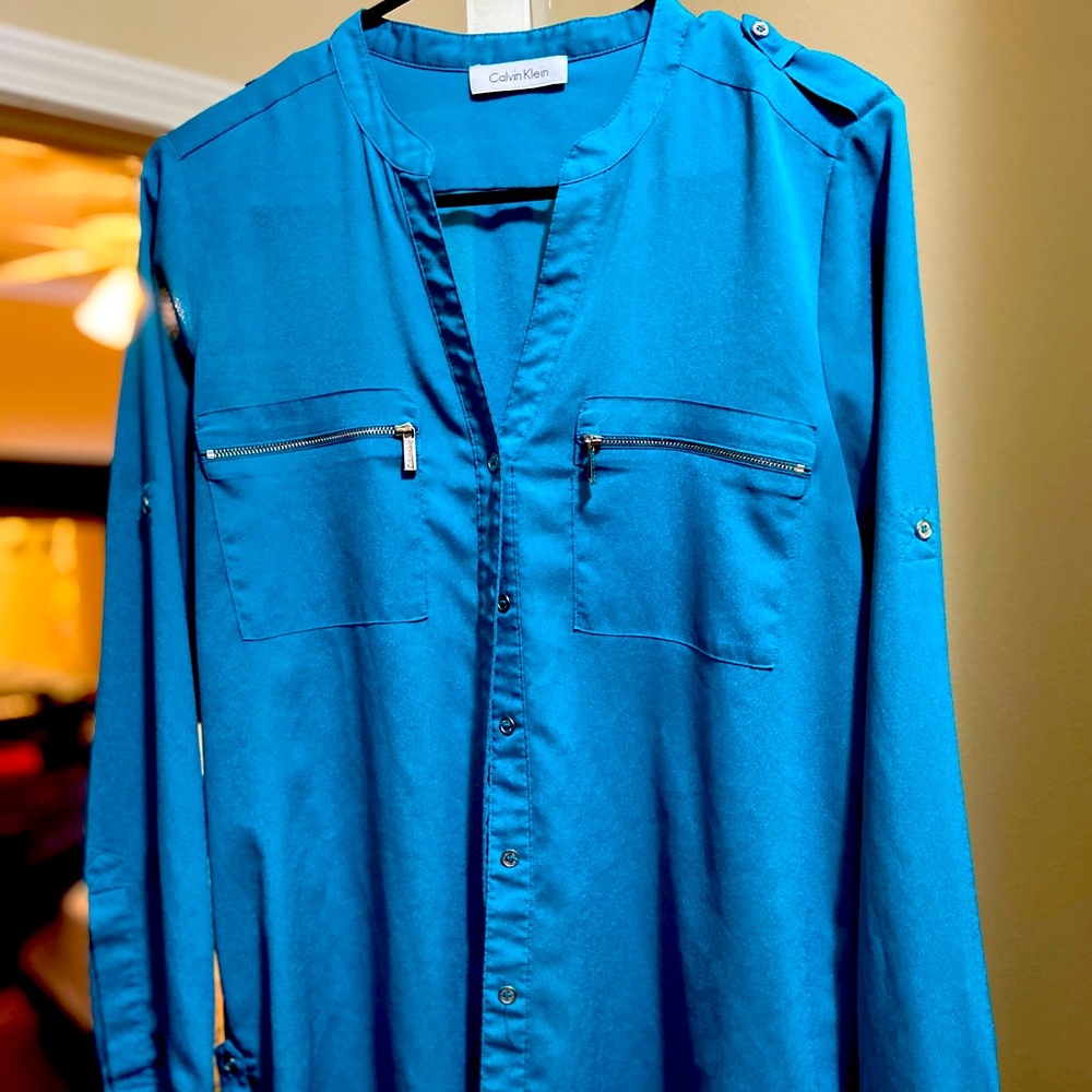 Women’s long blouse size L